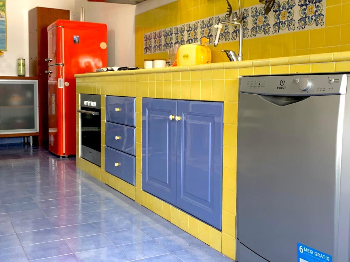 La Finestra Sul Duomo, Amalfi Coast Apartment Vietri Exterior foto