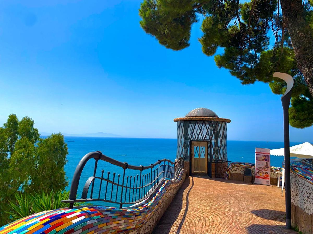La Finestra Sul Duomo, Amalfi Coast Apartment Vietri Exterior foto